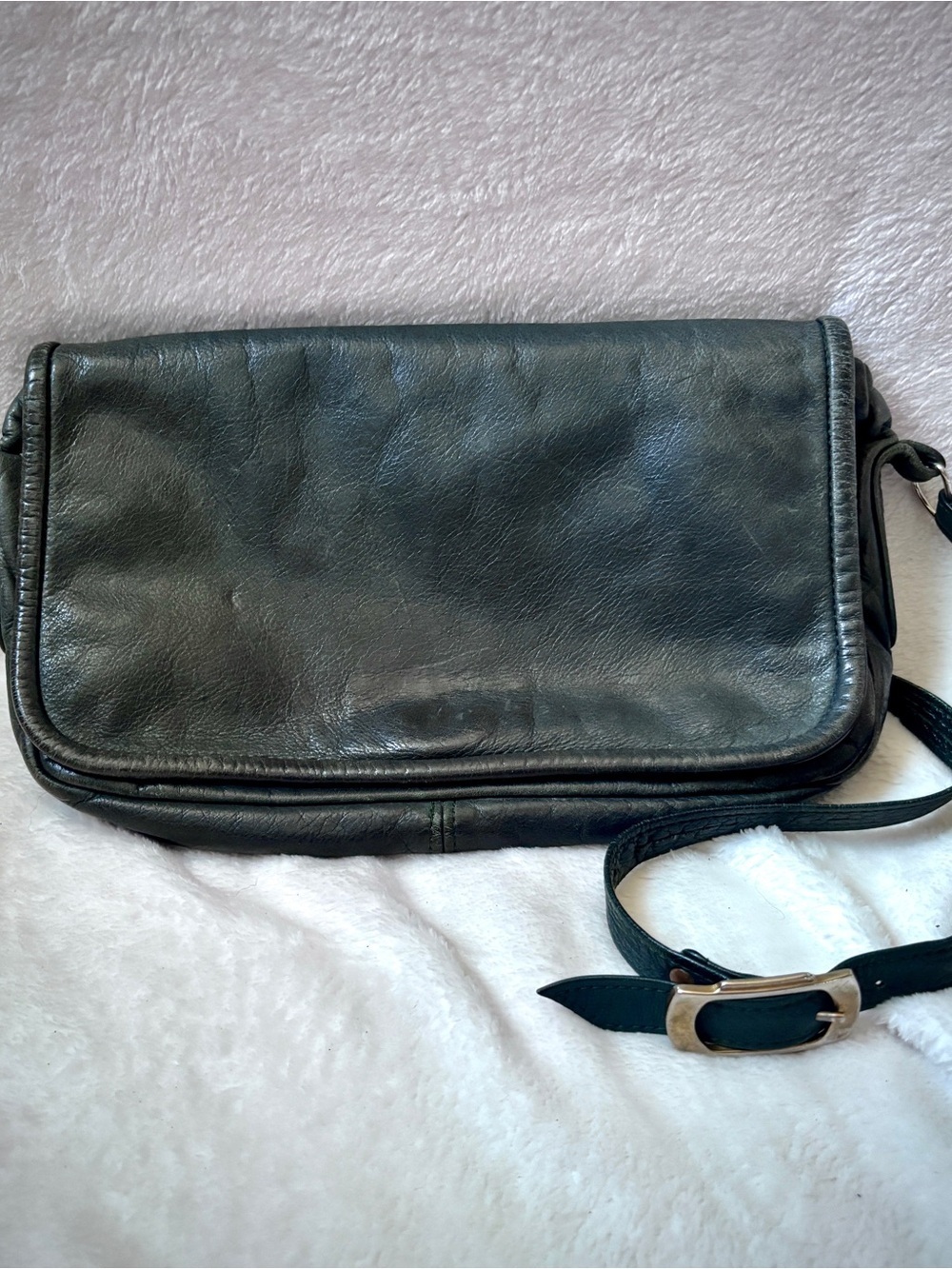 Vintage Dark Green Leather Crossbody Bag Minimalist Slouchy Shoulder Purse Y2K
